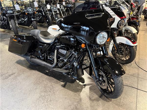 2019 HARLEY-DAVIDSON STREET GLIDE