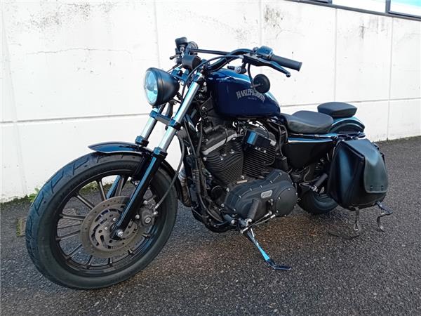Harley-Davidson Sportster XL 883 IRON