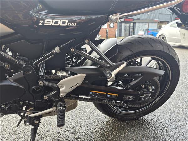 2024 Kawasaki Z900 RS