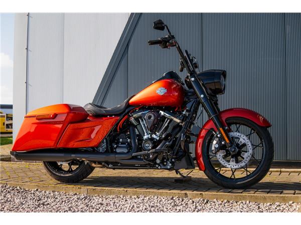 2025 Harley-Davidson Road King Special