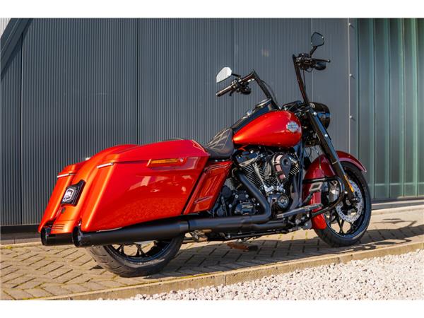 2025 Harley-Davidson Road King Special