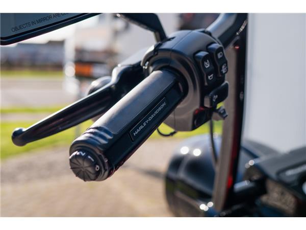 2025 Harley-Davidson Road King Special