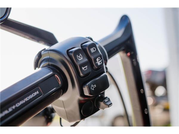 2025 Harley-Davidson Road King Special