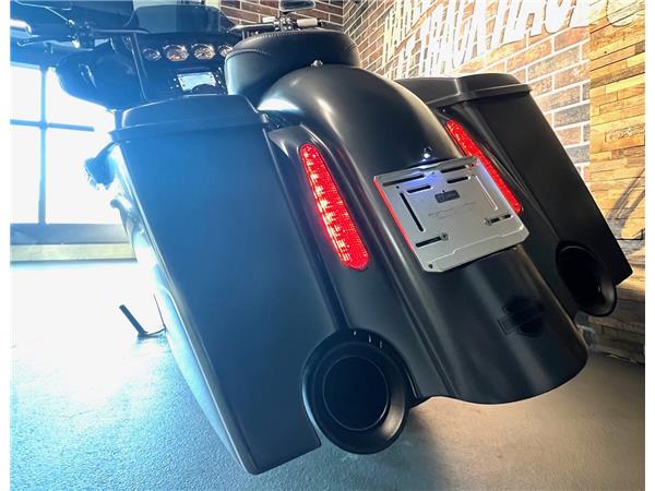 2019 harley-davidson FLHXS Street Glide Special 114