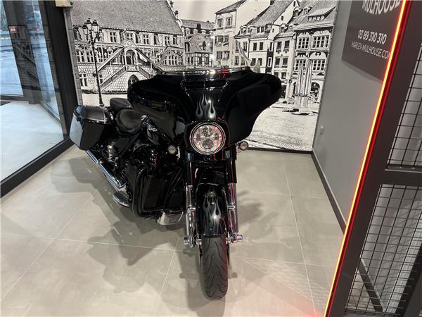 2016 HARLEY-DAVIDSON STREET GLIDE CVO