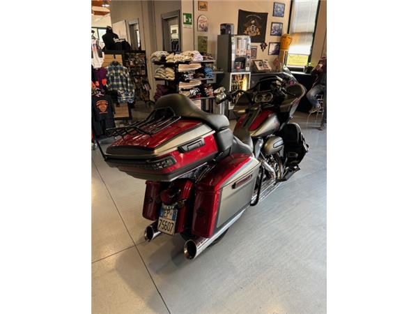 Harley-Davidson ROAD GLIDE ULTRA