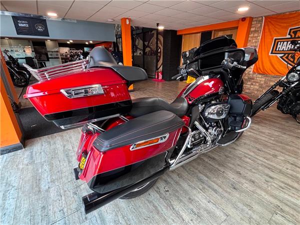 2025 HARLEY-DAVIDSON TOURING FLHXU STREET GLIDE ULTRA