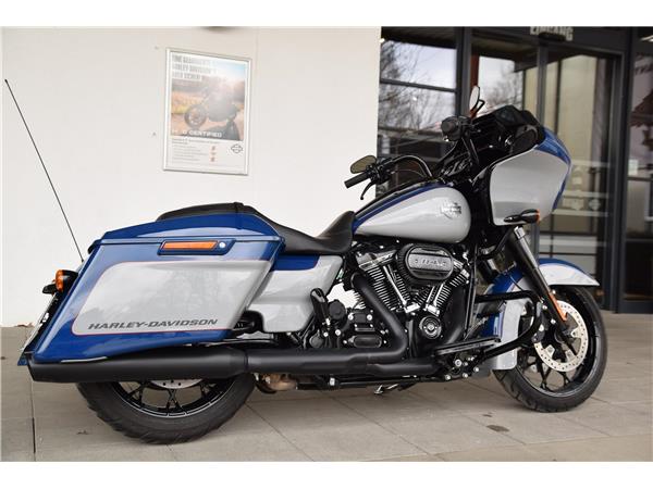 FLTRXS Road Glide Special