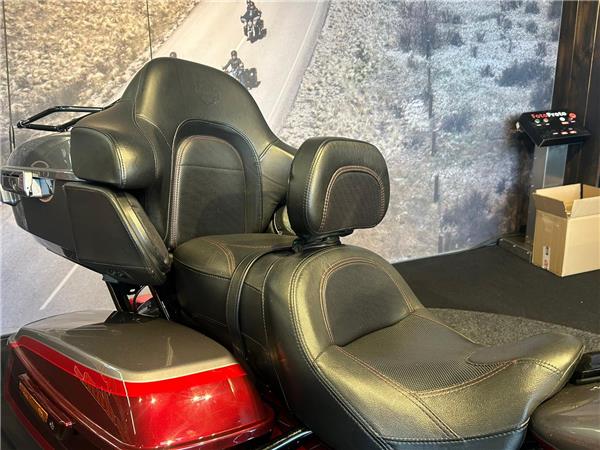 2019 Harley-Davidson FLHTKSE CVO Ultra Limited