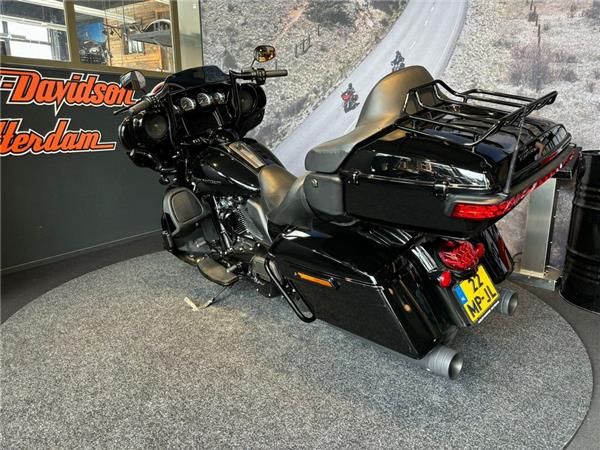 2021 Harley-Davidson FLHTK ULTRA LIMITED Vivid Black Blacked Out