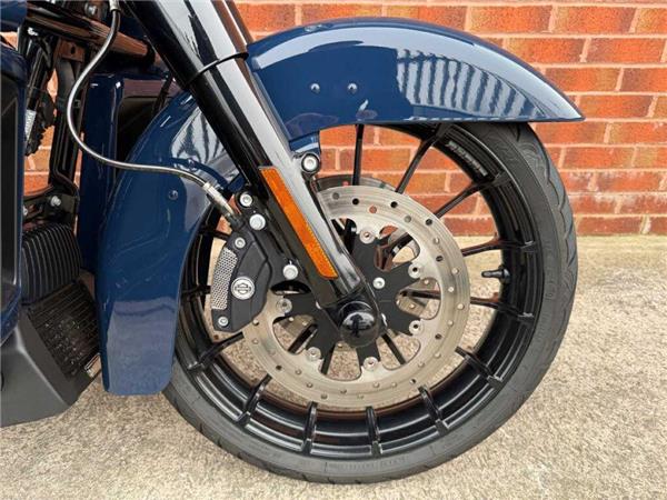 2019 Harley-Davidson Flhxs Street Glide SP 186