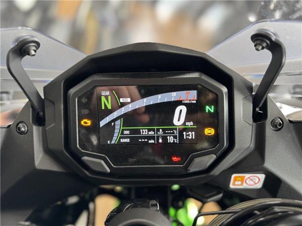 2025 KAWASAKI NINJA 1100 SX SE