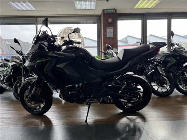 2025 Kawasaki Versys 1100