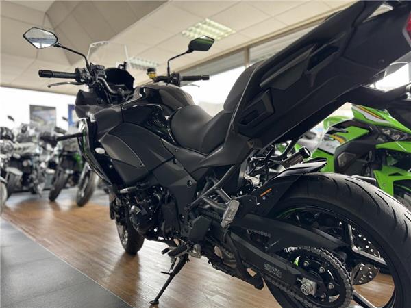 2025 Kawasaki Versys 1100