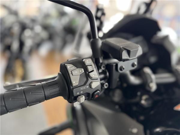 2025 Kawasaki Versys 1100