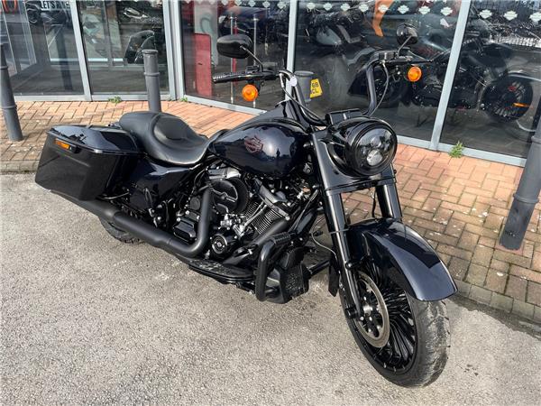 2019 HARLEY-DAVIDSON TOURING FLHRXS ROAD KING SPECIAL