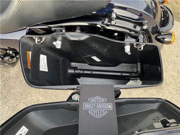 2019 HARLEY-DAVIDSON TOURING FLHRXS ROAD KING SPECIAL
