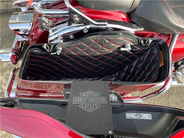 2016 HARLEY-DAVIDSON TOURING FLHRC ROAD KING CLASSIC