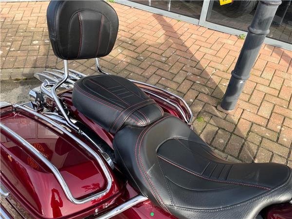 2016 HARLEY-DAVIDSON TOURING FLHRC ROAD KING CLASSIC