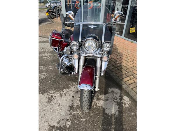 2016 HARLEY-DAVIDSON TOURING FLHRC ROAD KING CLASSIC