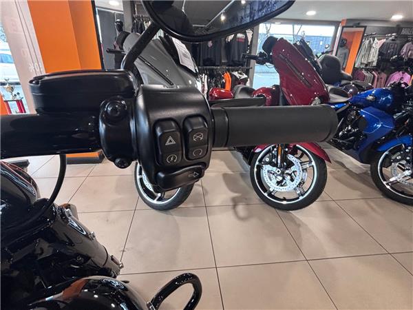 2025 HARLEY-DAVIDSON TOURING FLHRXS ROAD KING SPECIAL