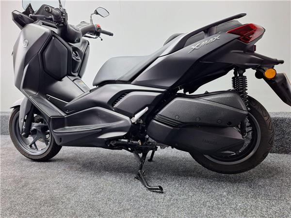 2023 Yamaha XMAX 300