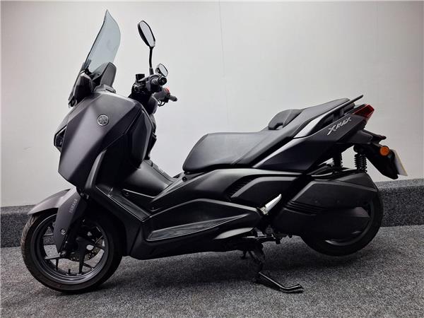 2023 Yamaha XMAX 300