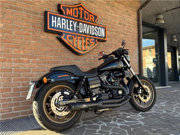 Harley-Davidson Dyna