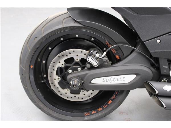 2019 Harley-Davidson FXDR 114