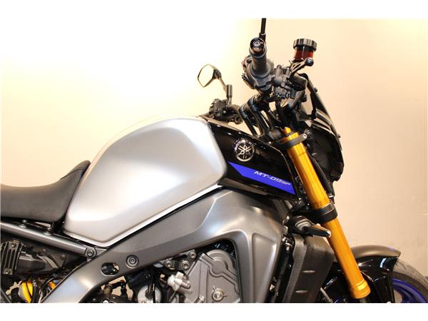 YAMAHA MT-09 SP
