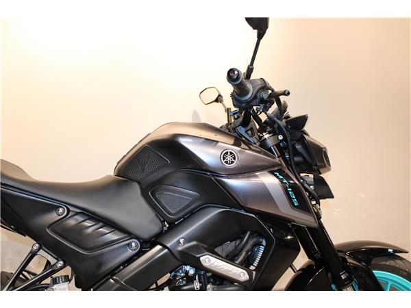 YAMAHA MT-125