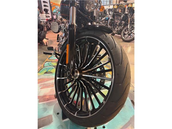2024 HARLEY-DAVIDSON BREAKOUT