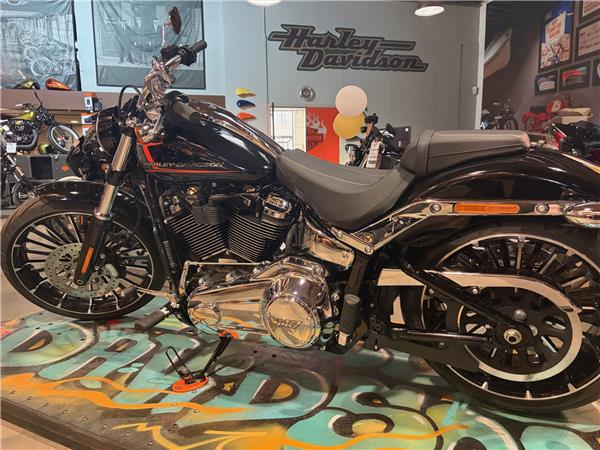 2024 HARLEY-DAVIDSON BREAKOUT