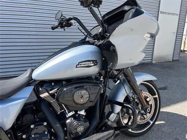 2025 Harley-Davidson Road Glide FLTRX