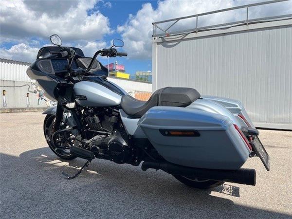 2025 Harley-Davidson Road Glide FLTRX
