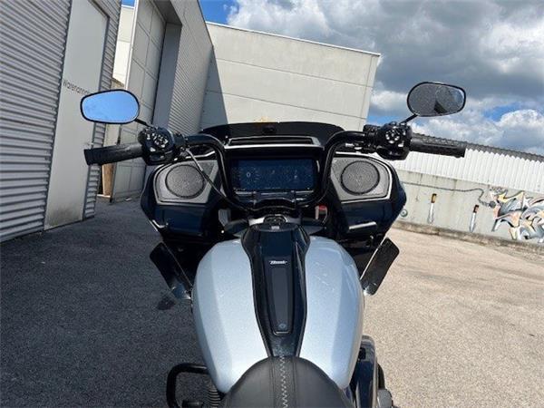 2025 Harley-Davidson Road Glide FLTRX