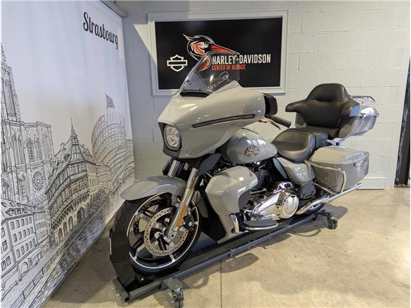 2025 HARLEY-DAVIDSON STREET GLIDE