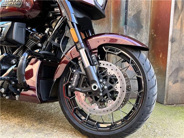 2025 Harley-Davidson CVO