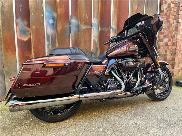 2025 Harley-Davidson CVO