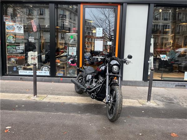 2025 HARLEY-DAVIDSON LOW RIDER