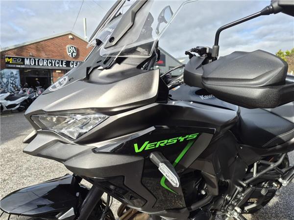 2025 Kawasaki Versys 1100