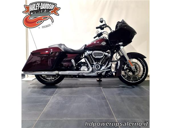 HARLEY-DAVIDSON ROAD GLIDE