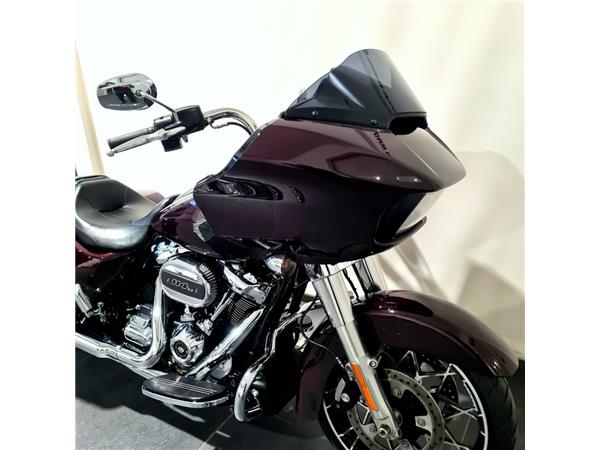 HARLEY-DAVIDSON ROAD GLIDE