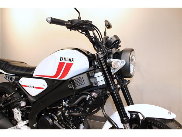 YAMAHA XSR125
