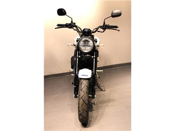 YAMAHA XSR125
