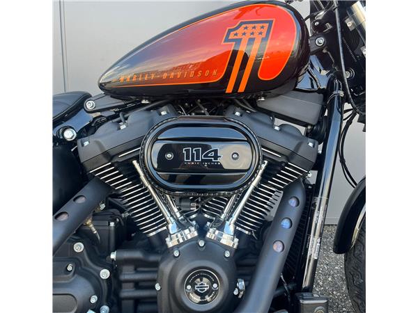 2022 Street Bob 114