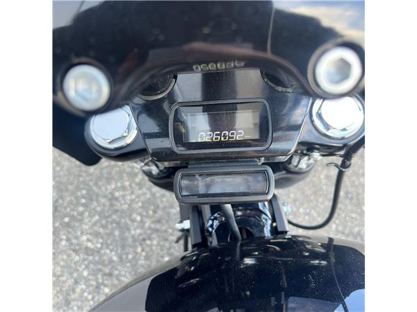 2022 Street Bob 114