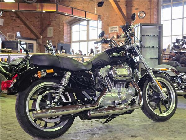 2020 SuperLow / Police Sportster 883