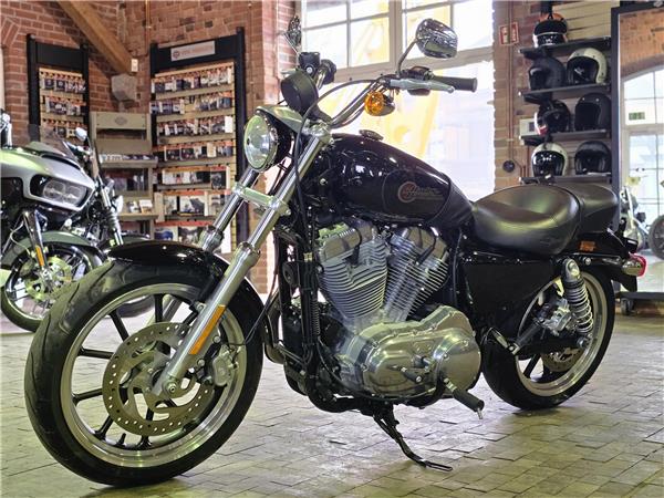 2020 SuperLow / Police Sportster 883