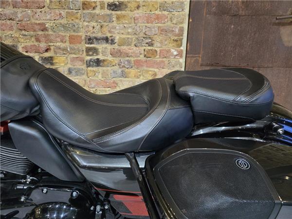 2018 Harley-Davidson CVO